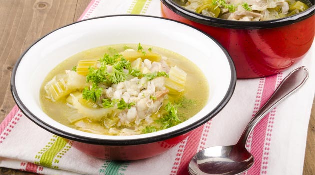 Chunky potato and leek soup recipe 