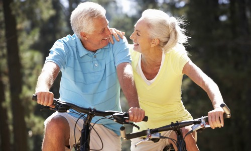 glossy bike couple